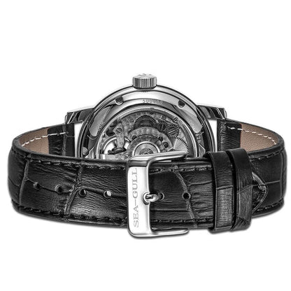 Flywheel · D819.626 · Date and Power · Arabic numerals