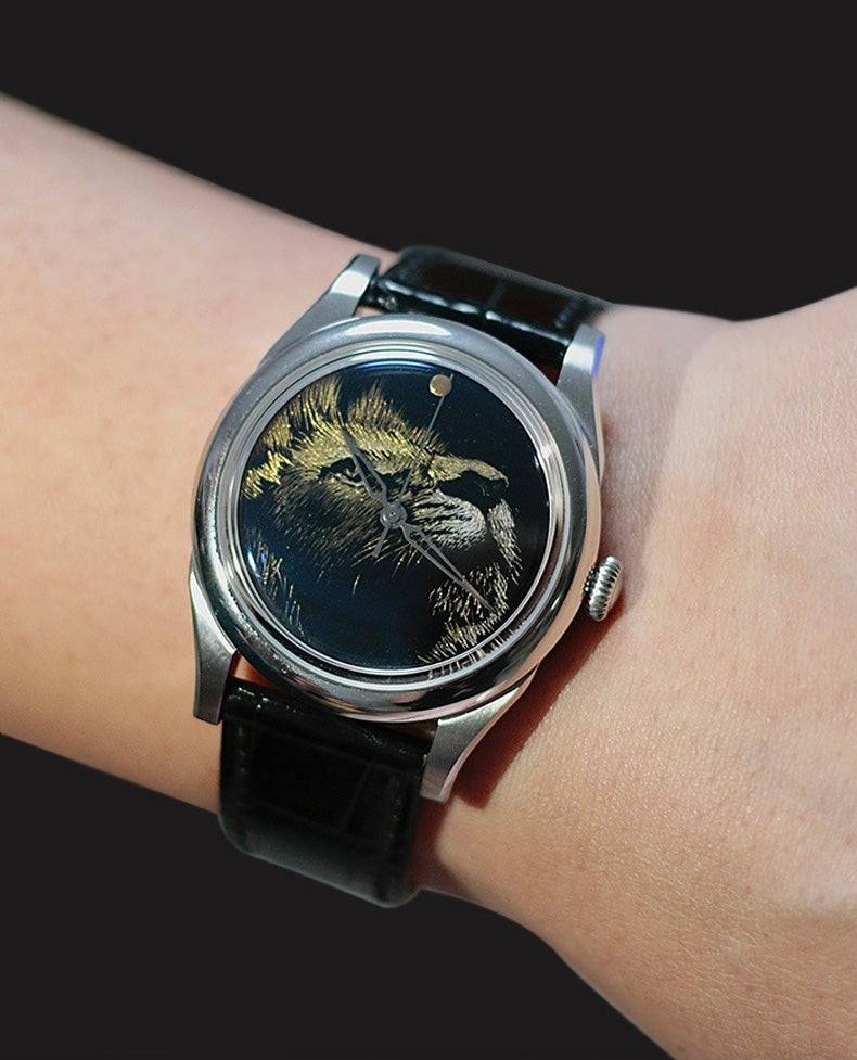 Lion · Qiāng Jīn gold-inlay lacquer dial
